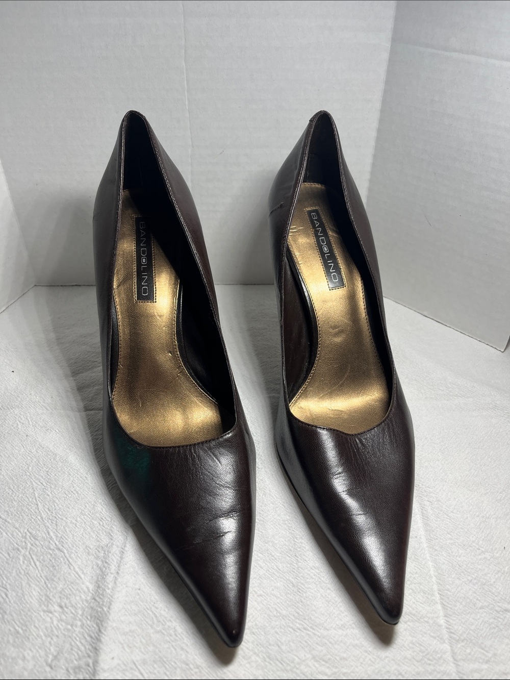 Bandolino Brown Pointed Toe Leather Pumps